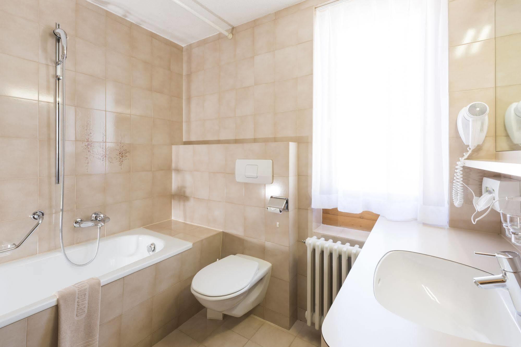 Hotel Languard St. Moritz Bagian luar foto